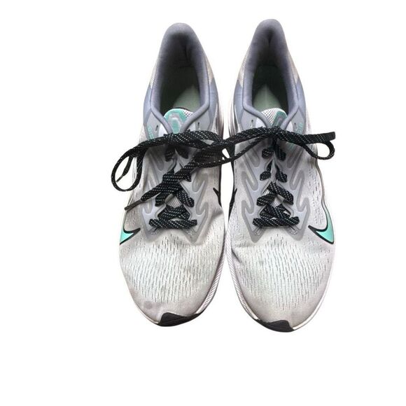 Nike Women's Gray Lace Up Low Top Running Shoes Size 9 - Picture 1 of 10